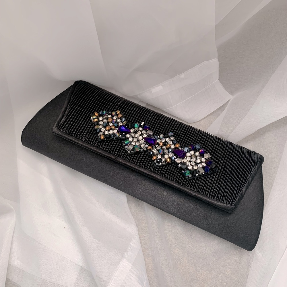 Black Crystal Clutch Satin Silk Rhinestone Silver Embellish Purse Chain Handbag - Picture 3 of 11